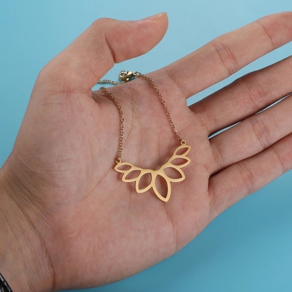 Lotus Necklace - Picture 5 of 6